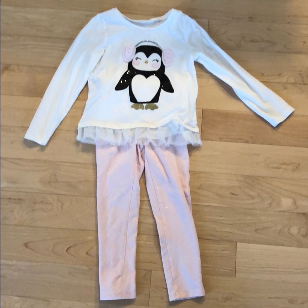 Children’s Place penguin outfit